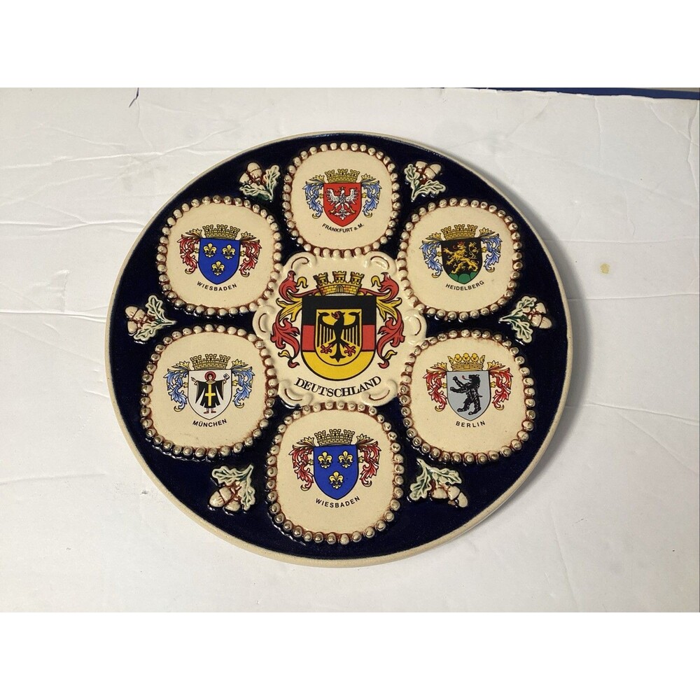 vtg west Germany city coat of arms decorated medallions plate 9-3/4” diameter